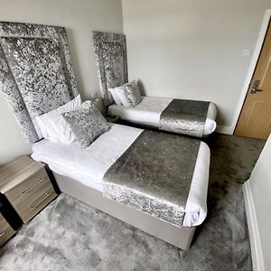 Habitación con 2 Camas Individuales